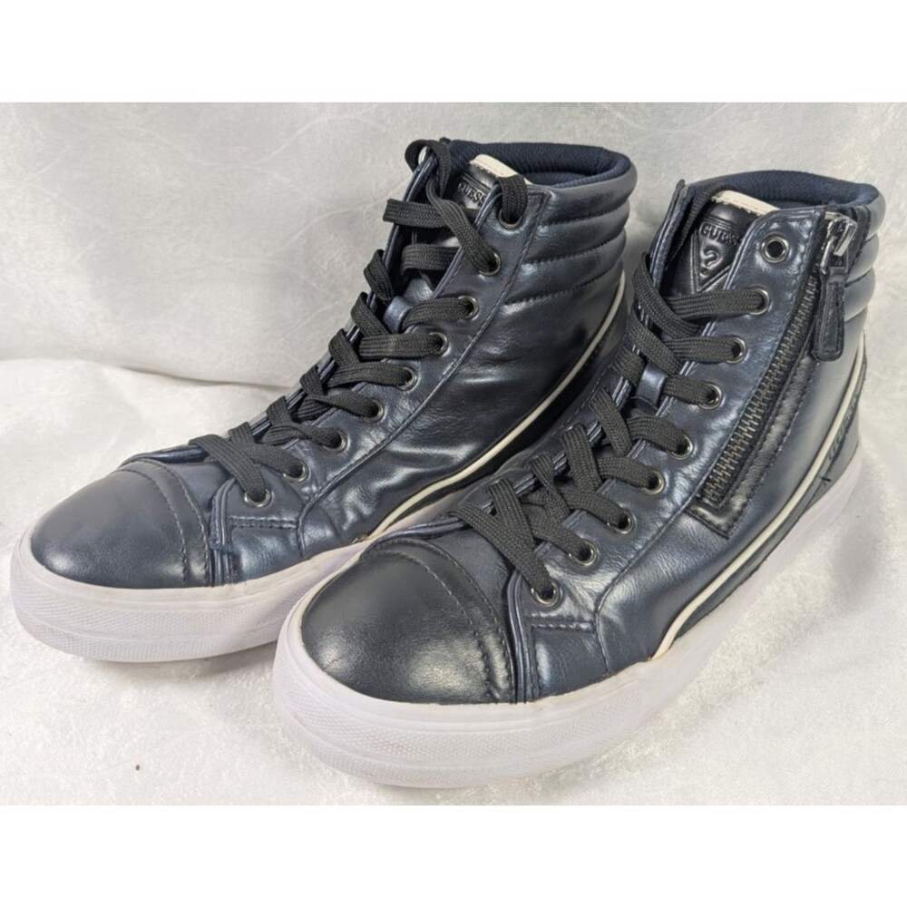 Guess Women’s High Top Zip Up Quilted Faux Leather Sneakers Size 7 EUR 39